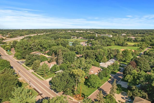 4700 Glenwood Avenue, Golden Valley, MN 55422