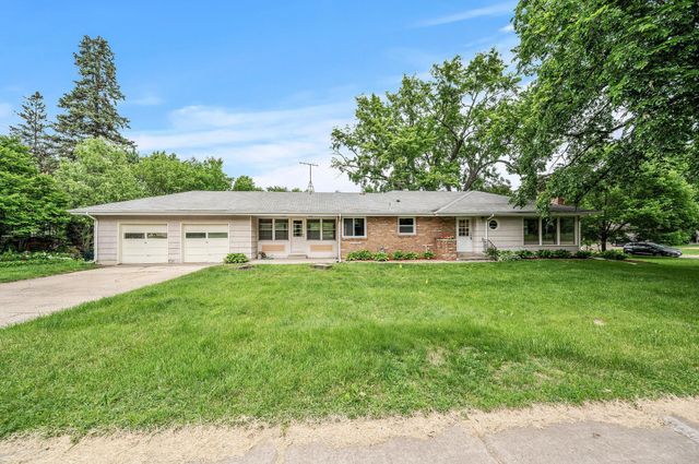 4700 Glenwood Avenue, Golden Valley, MN 55422