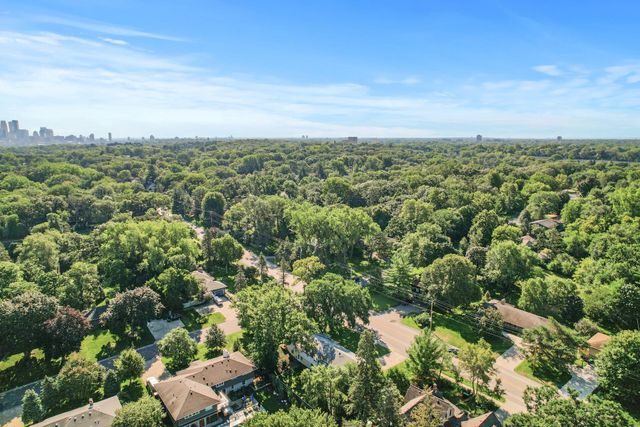 4700 Glenwood Avenue, Golden Valley, MN 55422