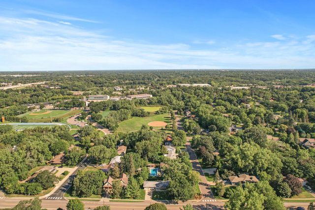 4700 Glenwood Avenue, Golden Valley, MN 55422