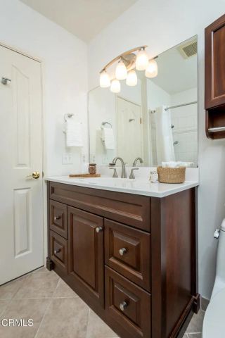 3550 Santa Carlotta Street, Glendale, CA 91214