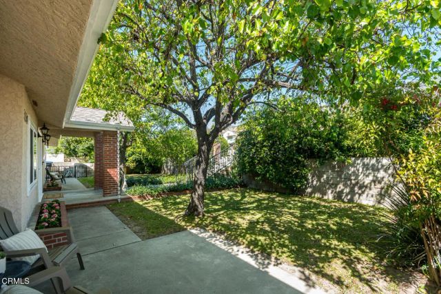3550 Santa Carlotta Street, Glendale, CA 91214