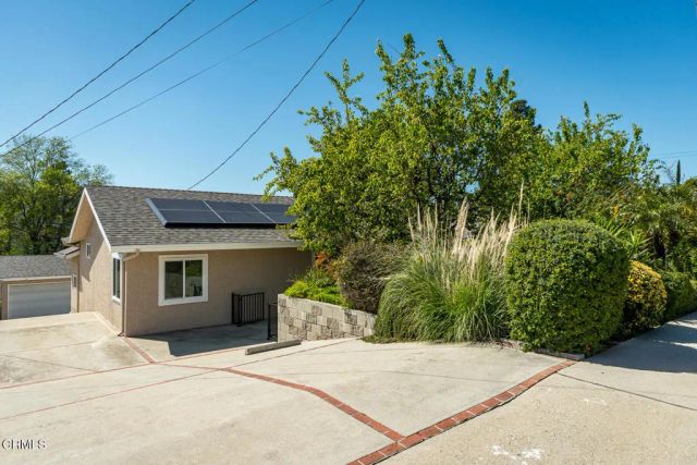 3550 Santa Carlotta Street, Glendale, CA 91214