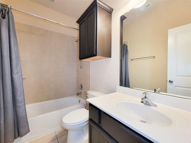 9718 Justin Ridge Lane, Humble, TX 77396