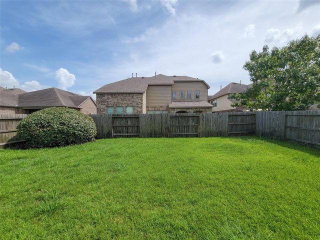 9718 Justin Ridge Lane, Humble, TX 77396