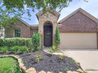 9718 Justin Ridge Lane, Humble, TX 77396