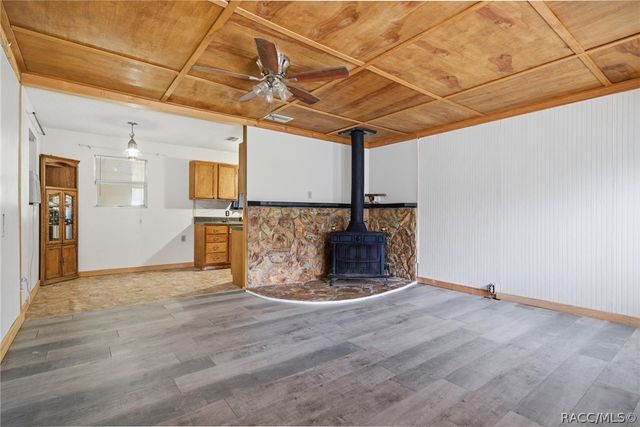 2670 S Pine Ridge Avenue, Homosassa, FL 34448