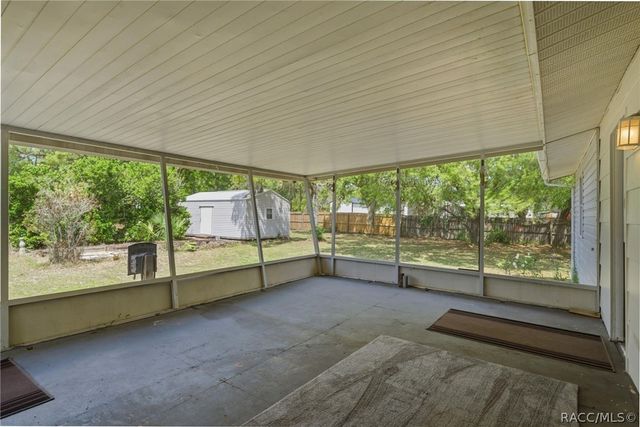 2670 S Pine Ridge Avenue, Homosassa, FL 34448