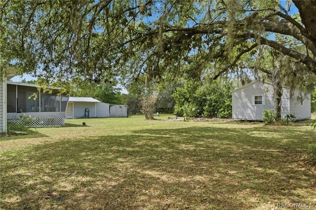 2670 S Pine Ridge Avenue, Homosassa, FL 34448