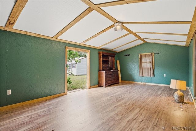 2670 S Pine Ridge Avenue, Homosassa, FL 34448