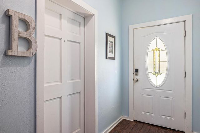 1904 Avenue N, Galveston, TX 77550