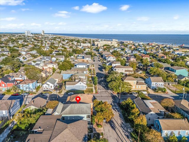 1904 Avenue N, Galveston, TX 77550