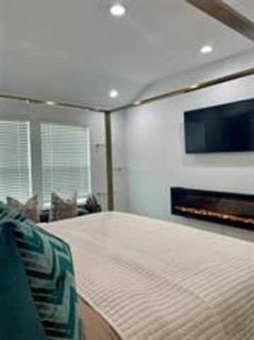 206 John House Lane, Rosharon, TX 77583