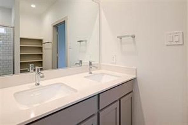 206 John House Lane, Rosharon, TX 77583