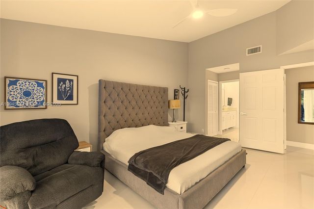 19648 Back Nine Dr, Boca Raton, FL 33498