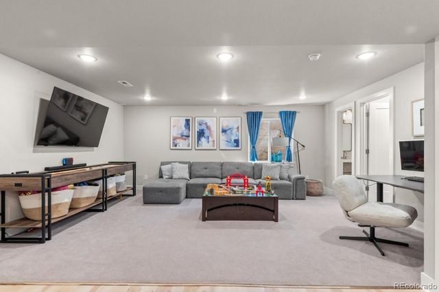 27162 E Davies Avenue, Aurora, CO 80016