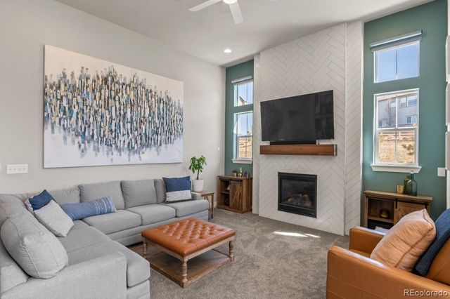 27162 E Davies Avenue, Aurora, CO 80016