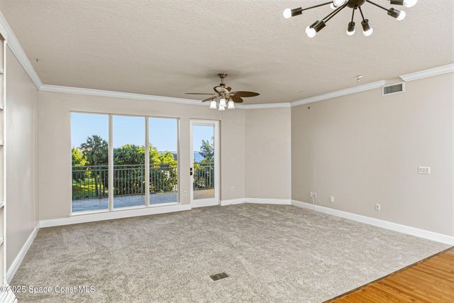 1437 Pineapple Avenue 302, Melbourne, FL 32935