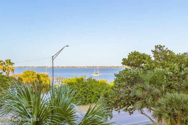 1437 Pineapple Avenue 302, Melbourne, FL 32935