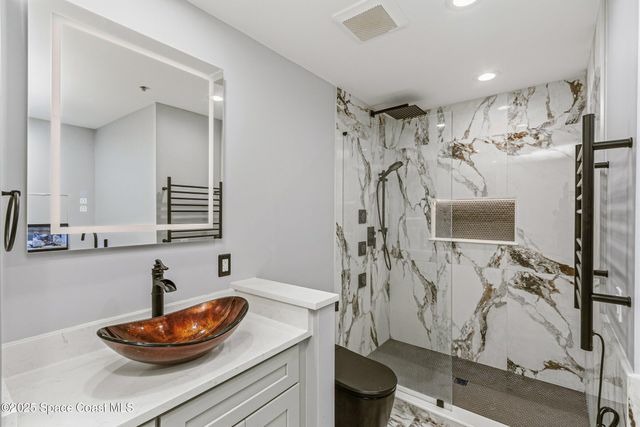 1437 Pineapple Avenue 302, Melbourne, FL 32935