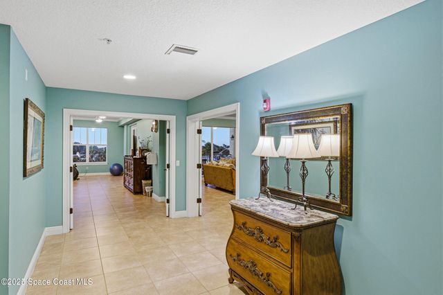1437 Pineapple Avenue 302, Melbourne, FL 32935