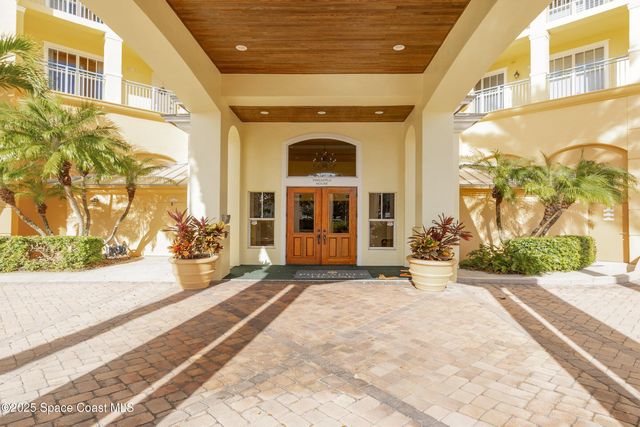 1437 Pineapple Avenue 302, Melbourne, FL 32935