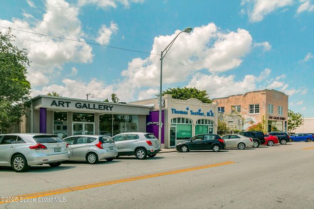 1437 Pineapple Avenue 302, Melbourne, FL 32935