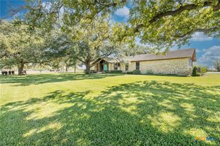 2405 County Road 239, Gonzales, TX 78629