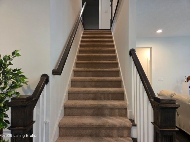 10325 Truman Way, Jeffersontown, KY 40299