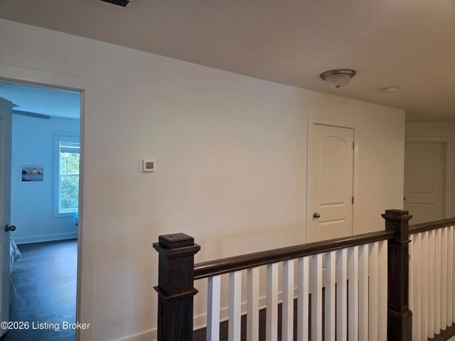 10325 Truman Way, Jeffersontown, KY 40299
