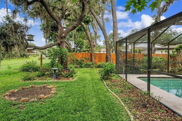 16706 ROLLING ROCK DRIVE, Tampa, FL 33618