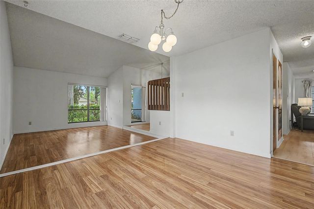 16706 ROLLING ROCK DRIVE, Tampa, FL 33618