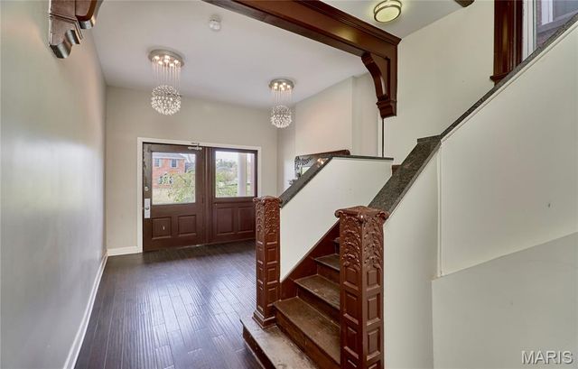 4253 Washington Boulevard B, St Louis, MO 63108