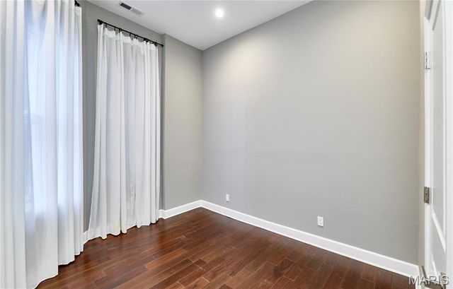 4253 Washington Boulevard B, St Louis, MO 63108