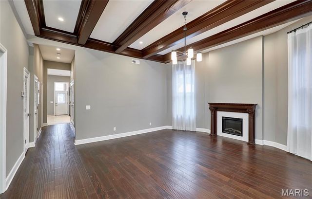 4253 Washington Boulevard B, St Louis, MO 63108