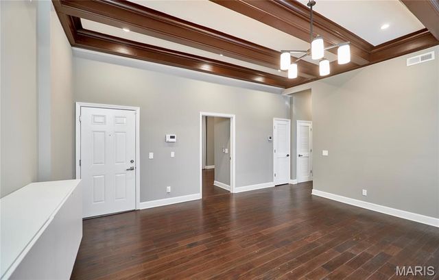 4253 Washington Boulevard B, St Louis, MO 63108