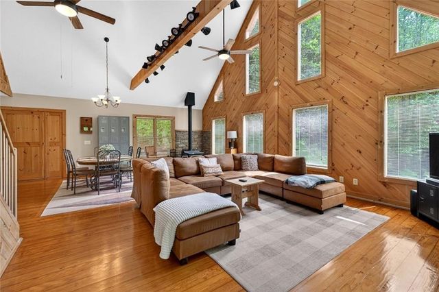 1 Thurmond Walker Road, Dahlonega, GA 30533