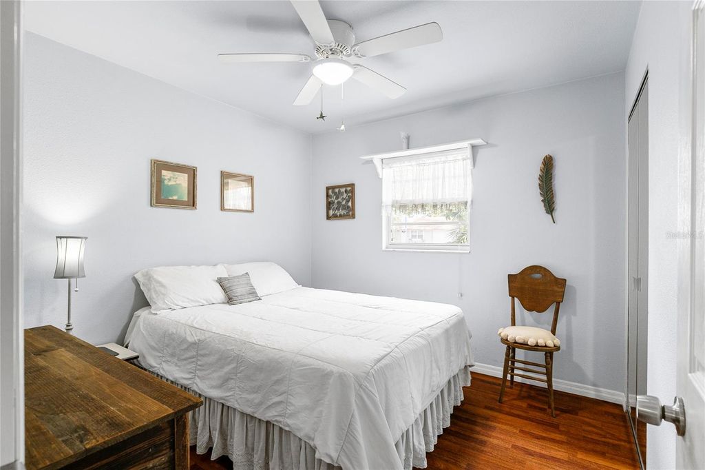 Image 11 of property listing at 1108 65TH AVENUE W, Bradenton, FL 34207