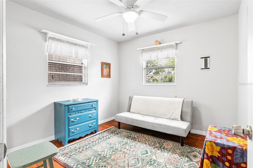 Image 13 of property listing at 1108 65TH AVENUE W, Bradenton, FL 34207