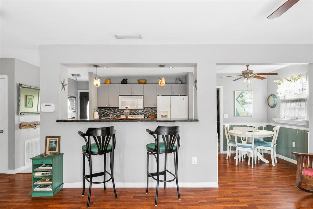 Image 15 of property listing at 1108 65TH AVENUE W, Bradenton, FL 34207