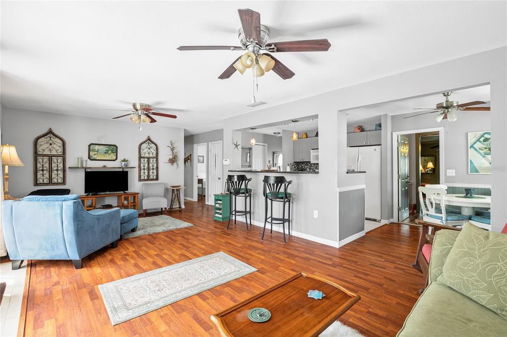 Image 5 of property listing at 1108 65TH AVENUE W, Bradenton, FL 34207