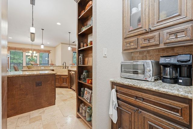 156 Dedication Trail, Huntsville, TX 77340