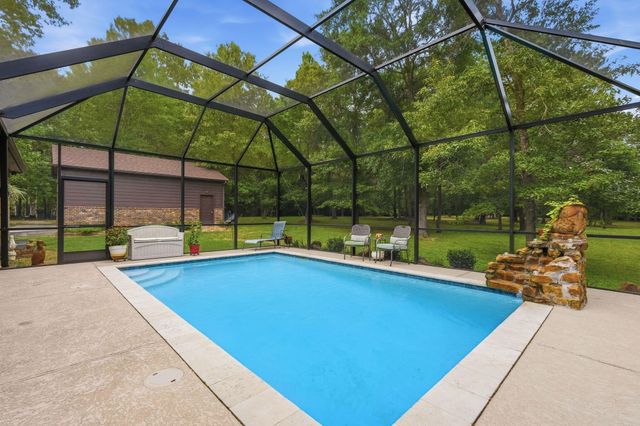 156 Dedication Trail, Huntsville, TX 77340