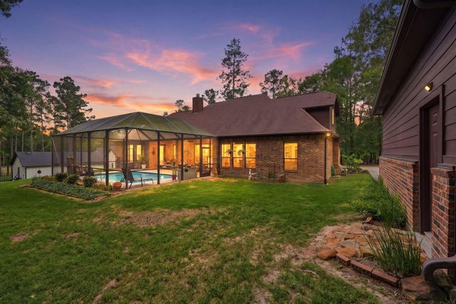 156 Dedication Trail, Huntsville, TX 77340