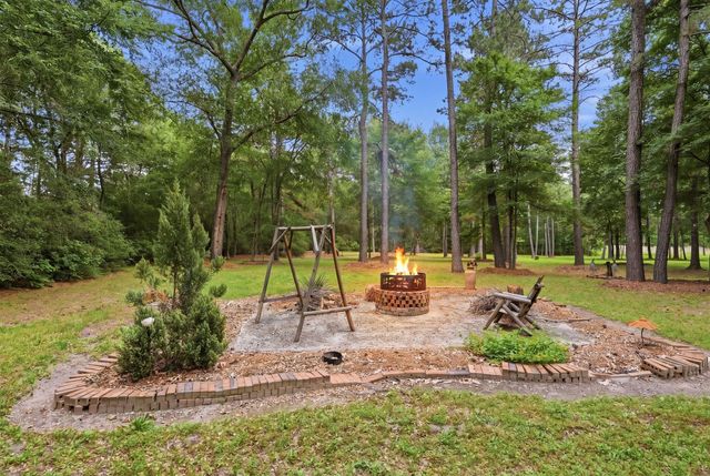 156 Dedication Trail, Huntsville, TX 77340