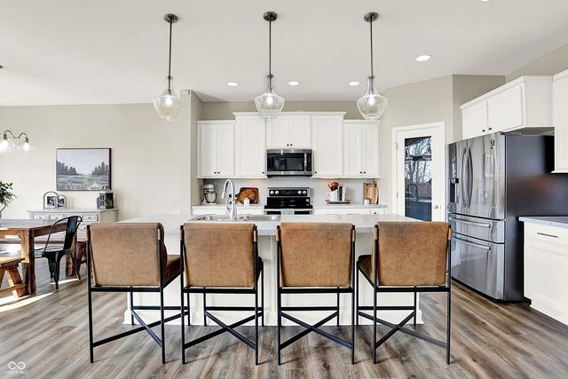 2288 Lingerman Court, Avon, IN 46123