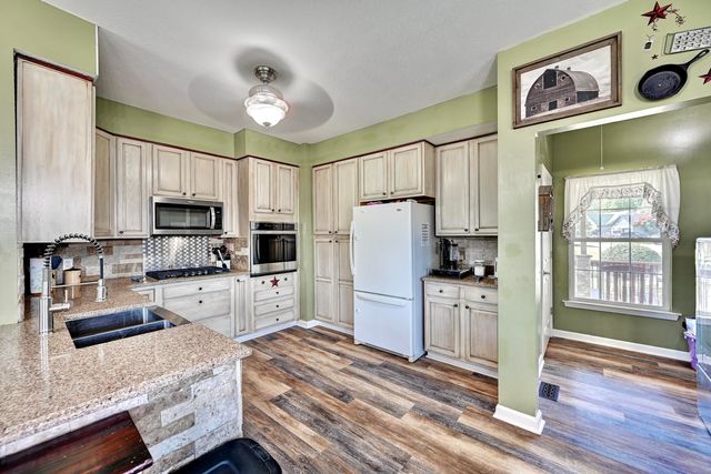 136 Mourning Dove Drive, Warsaw, KY 41095