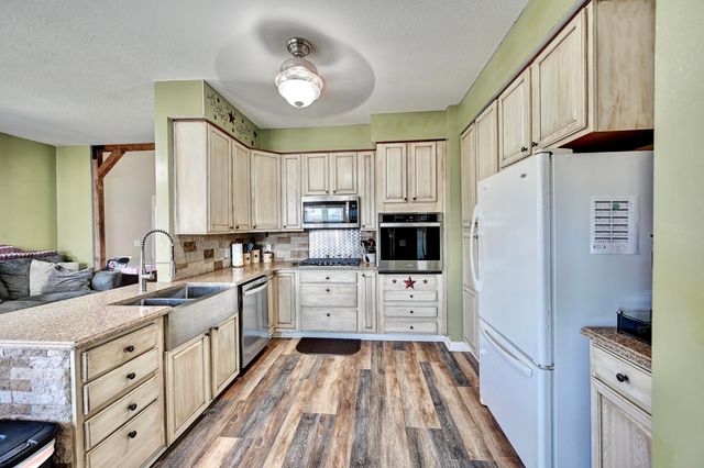 136 Mourning Dove Drive, Warsaw, KY 41095