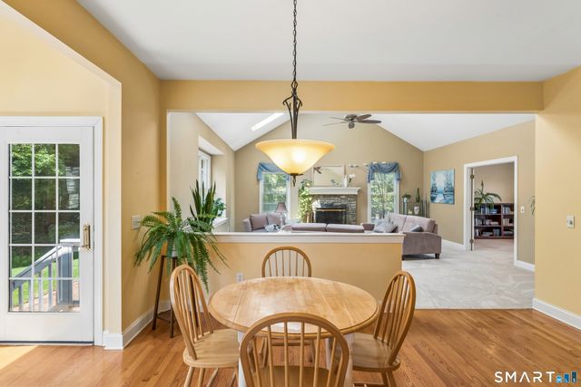 2 Pond View Drive, Newtown, CT 06470