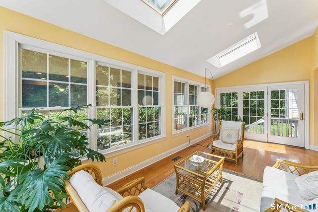 2 Pond View Drive, Newtown, CT 06470